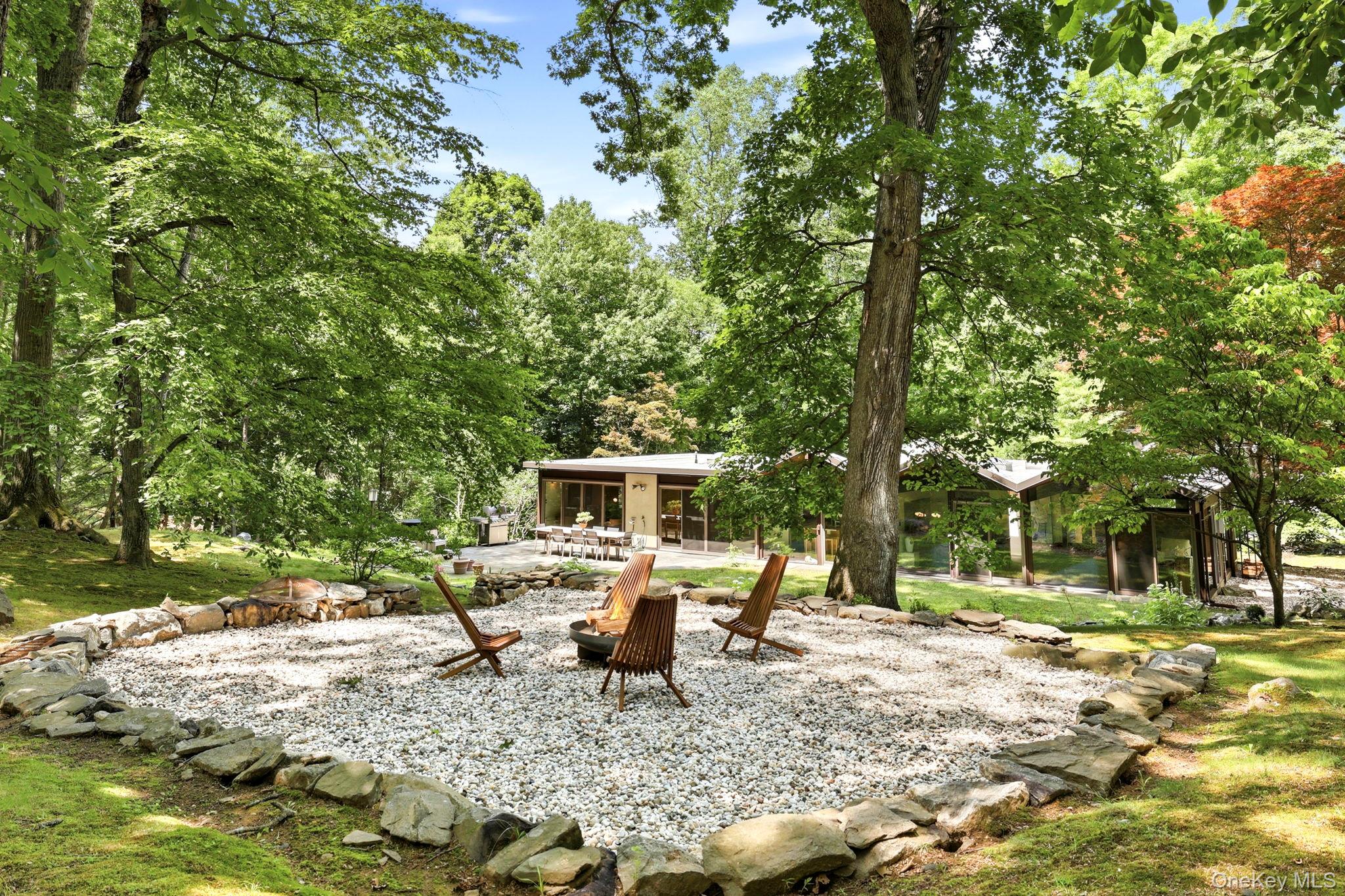 670 Long Hill Road Property Photo 39
