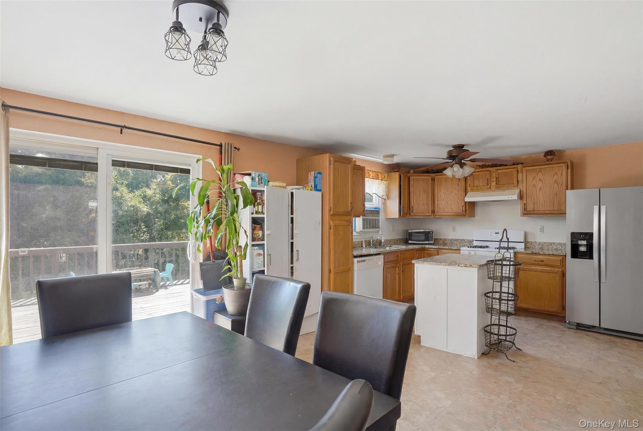 4 Riverside Drive Property Photo 13