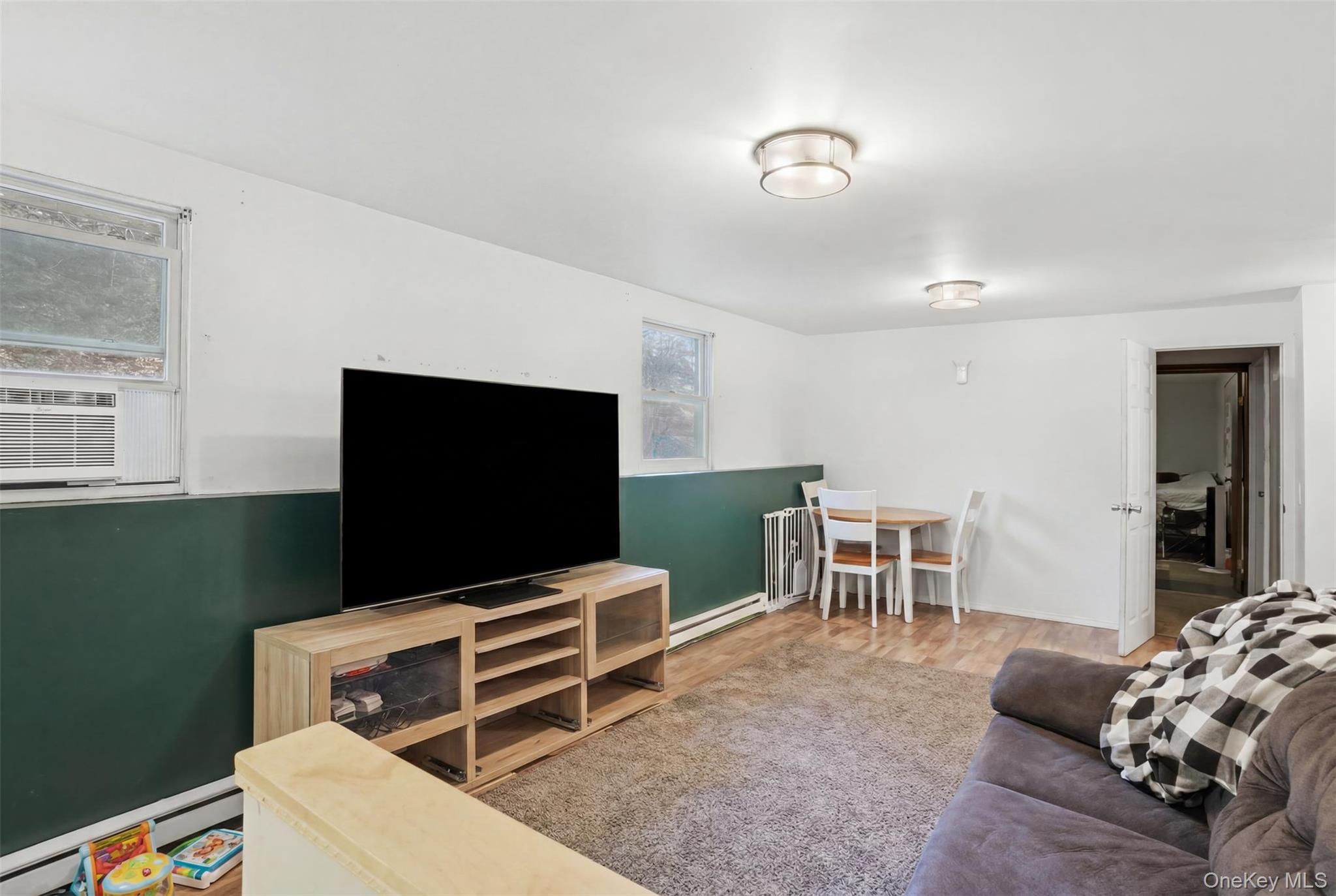 4 Riverside Drive Property Photo 31