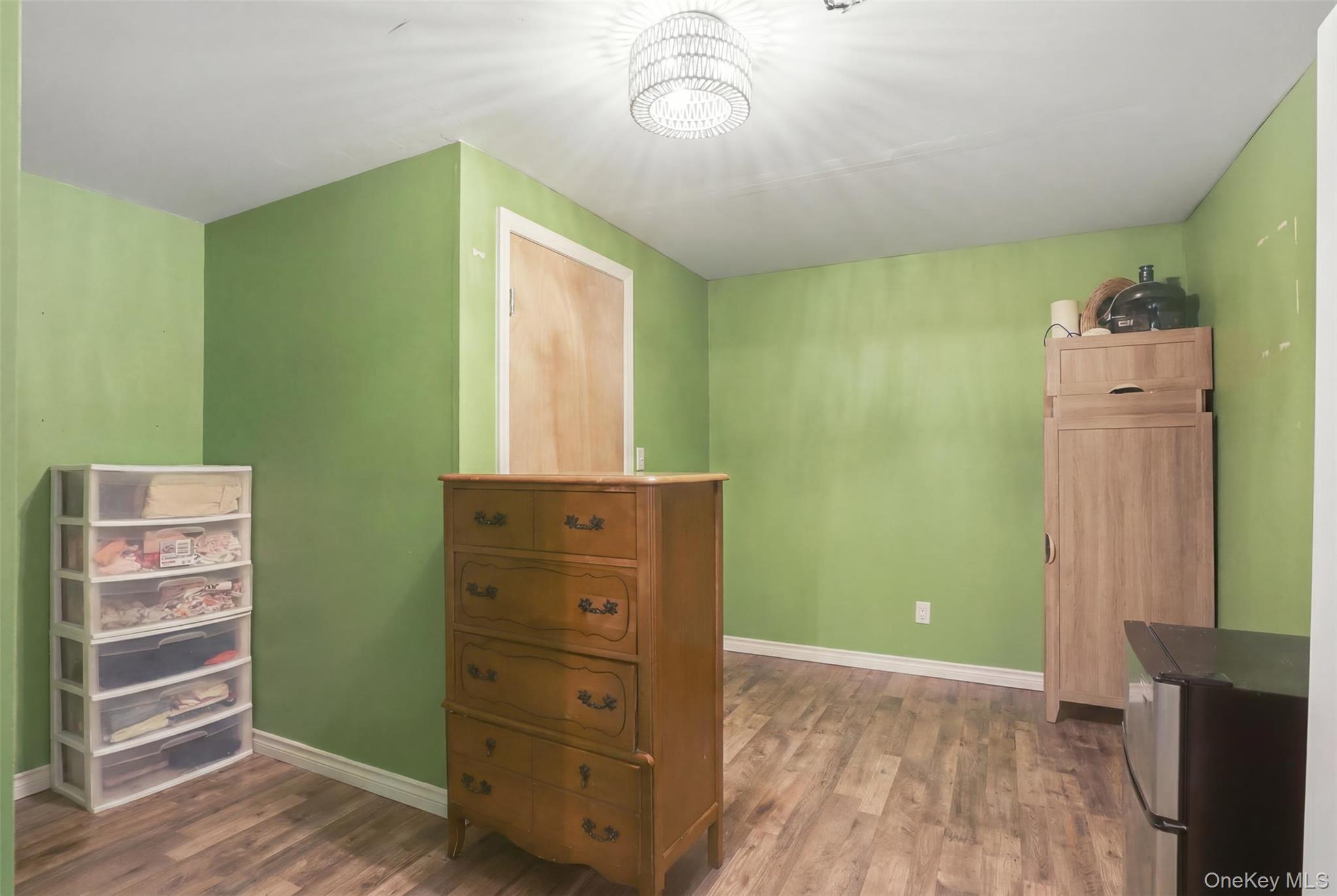 4 Riverside Drive Property Photo 32