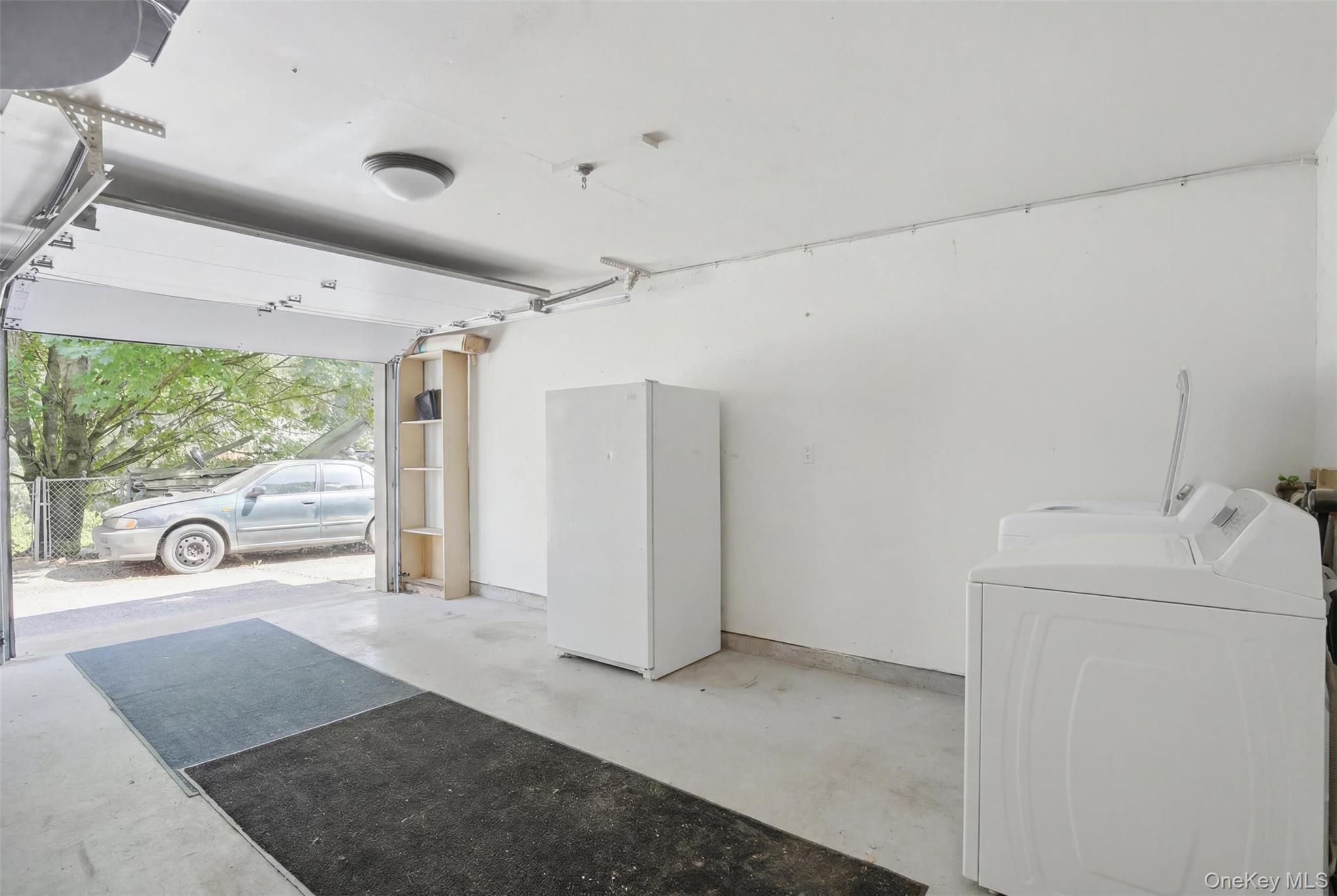 4 Riverside Drive Property Photo 33
