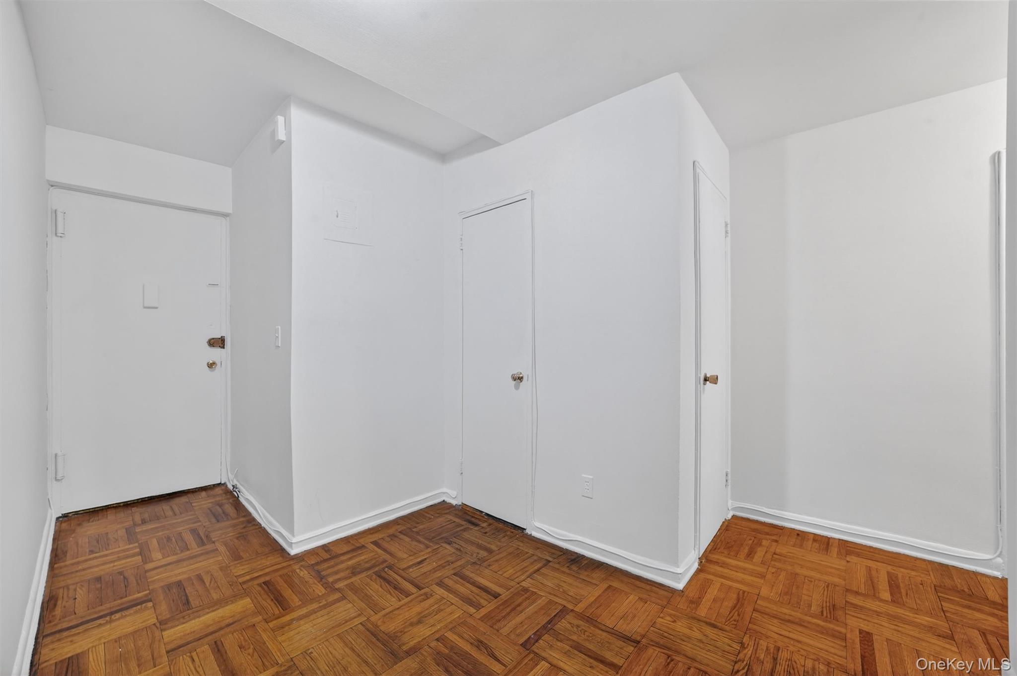 222 N Broadway 3d Property Photo 3