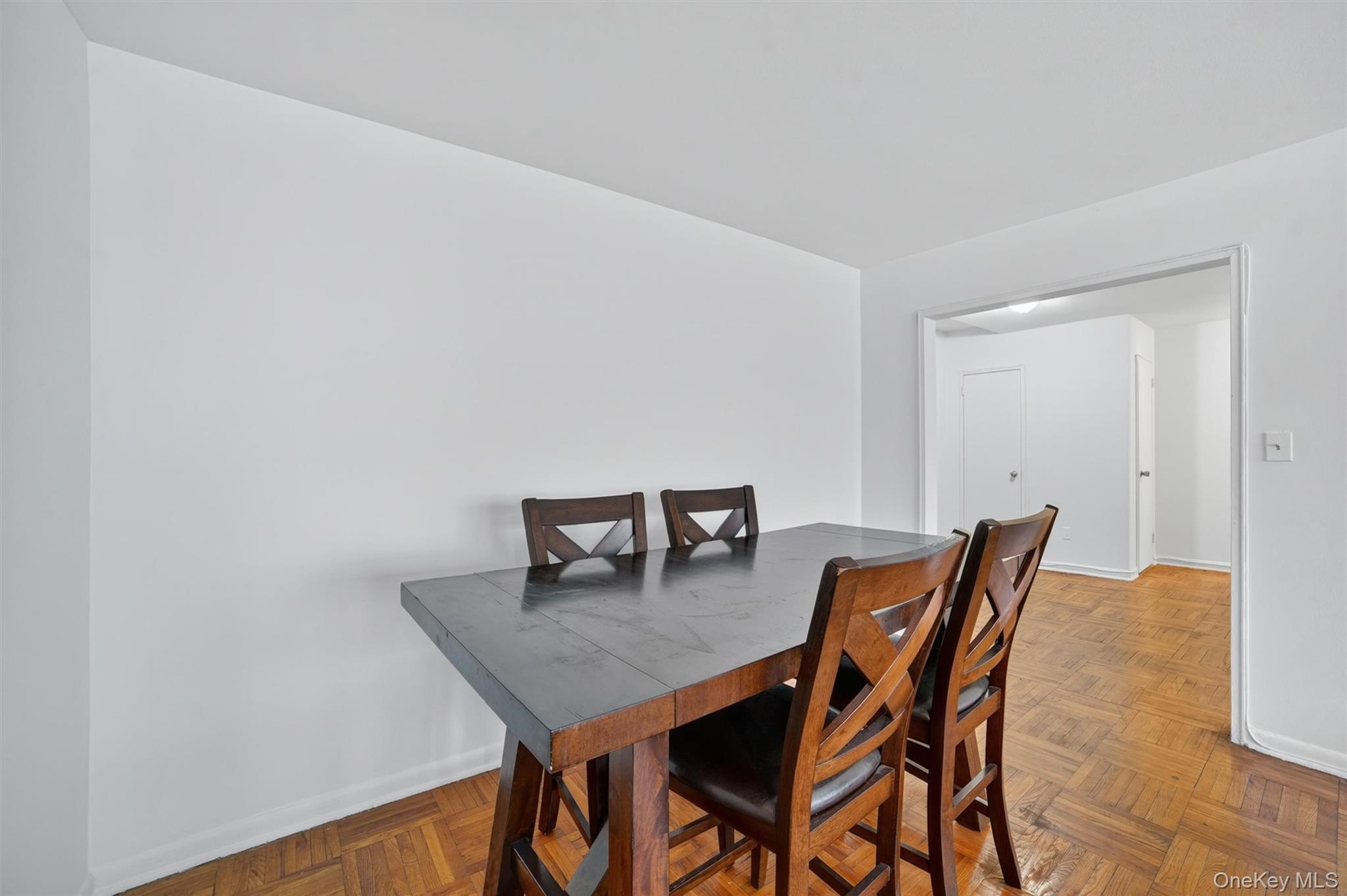 222 N Broadway 3d Property Photo 5