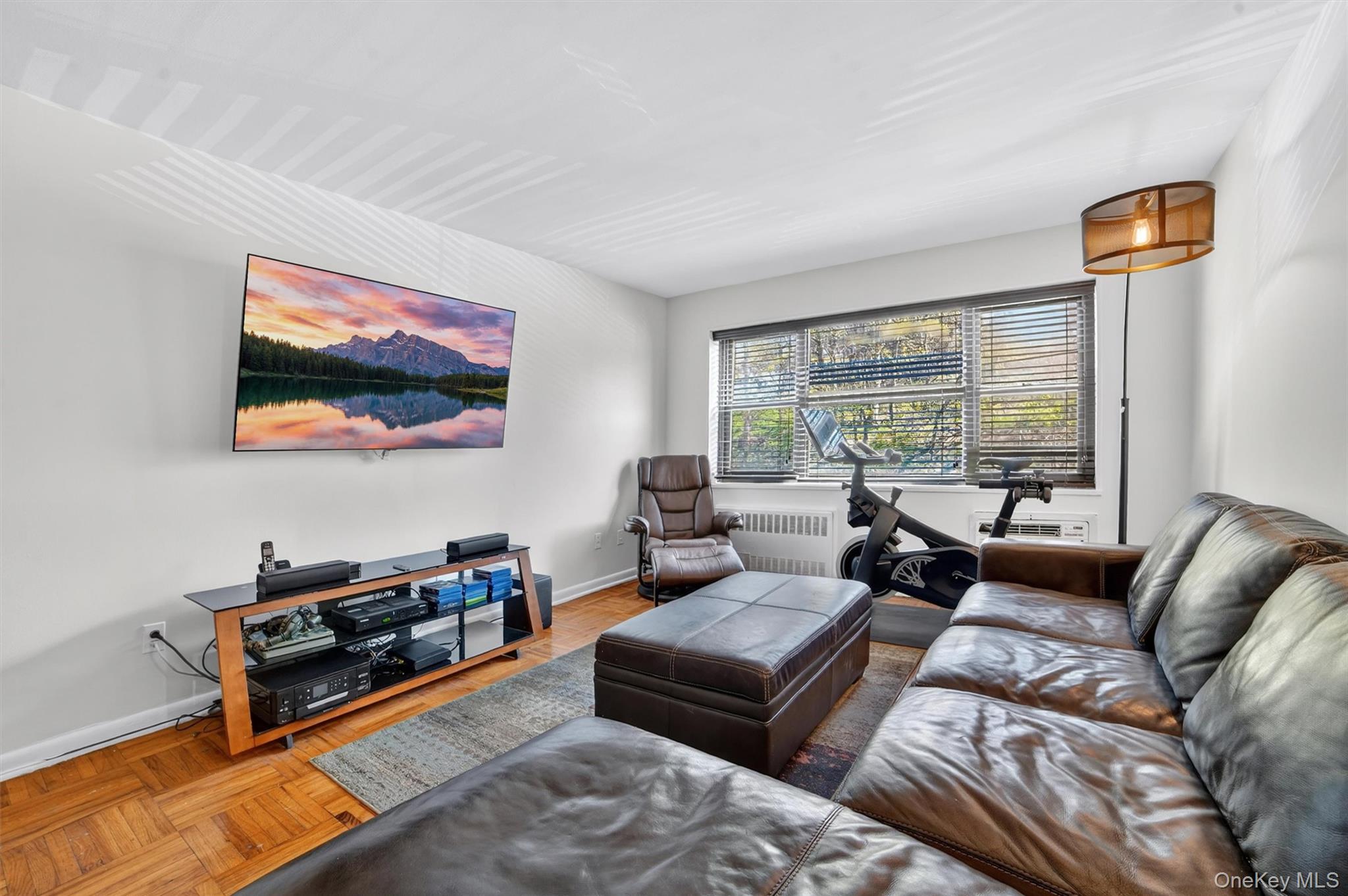 222 N Broadway 3d Property Photo 12