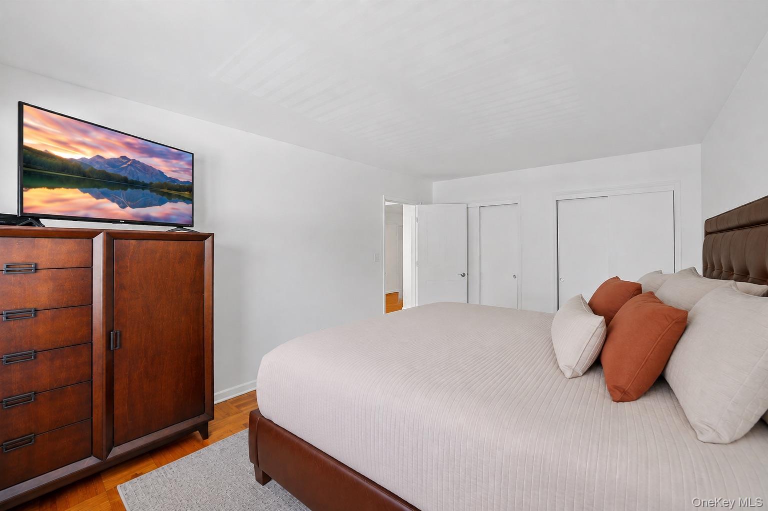 222 N Broadway 3d Property Photo 20