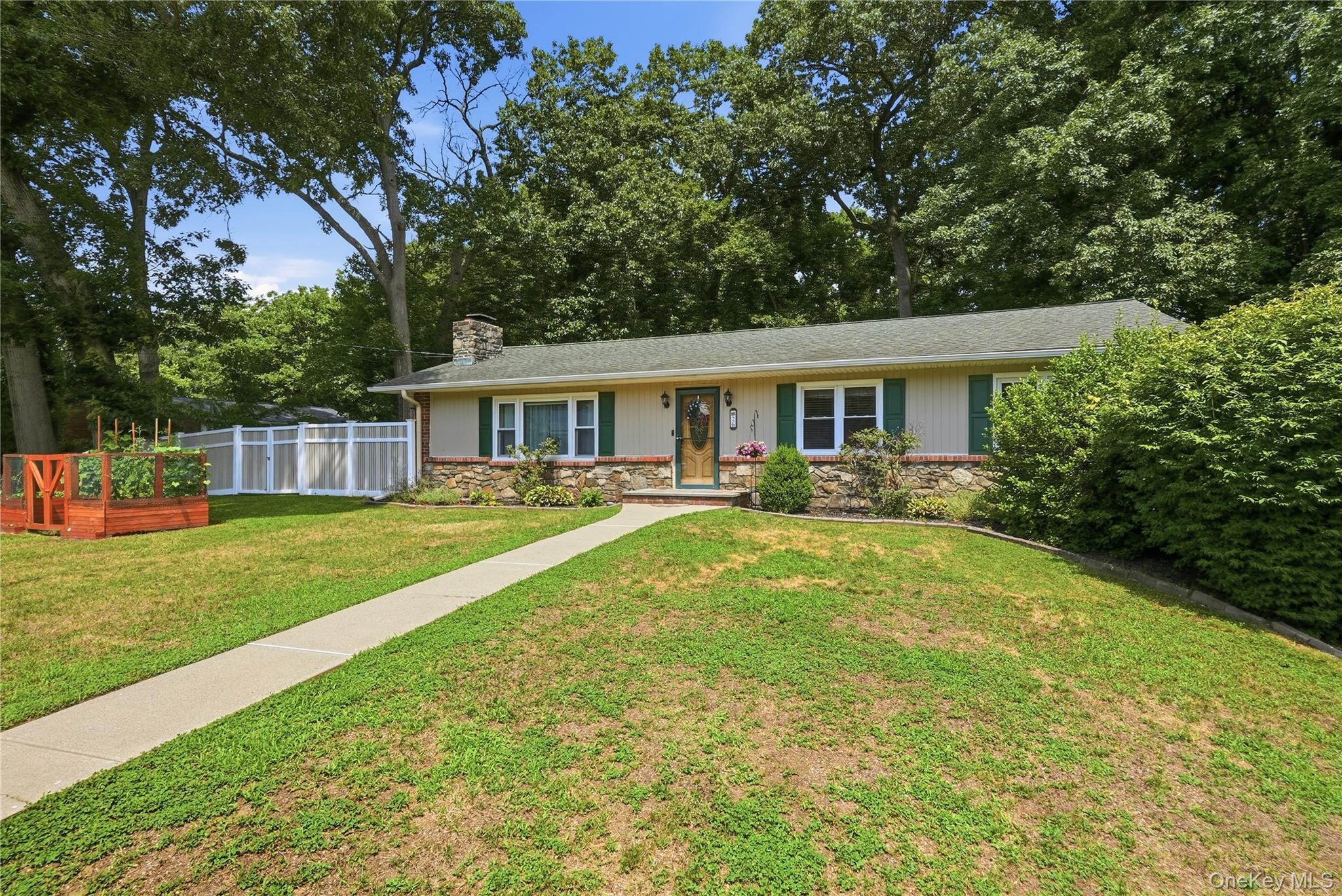26 Garden Drive Property Photo 1