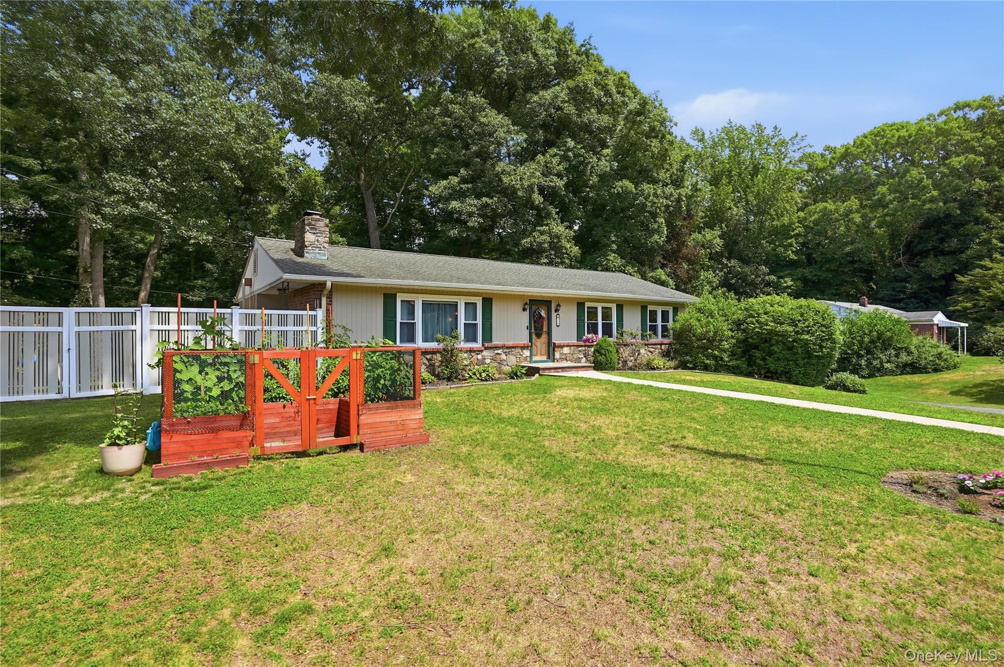 26 Garden Drive Property Photo 4