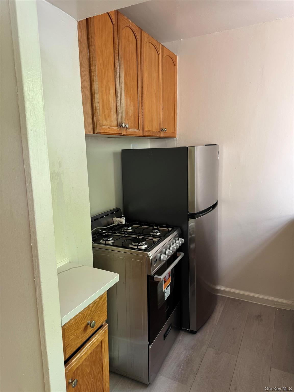 9834 63rd Drive 2j Property Photo 6