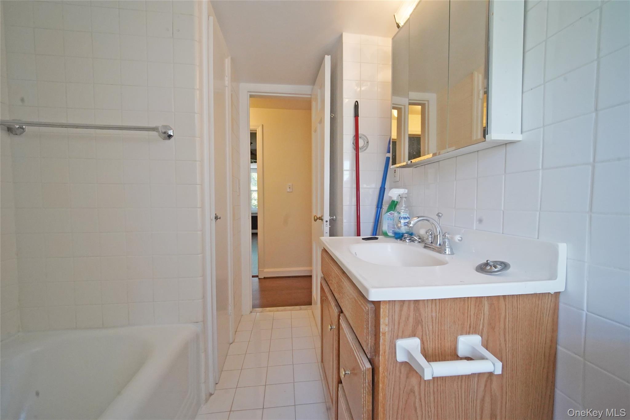 416 Ridgeway Property Photo 11