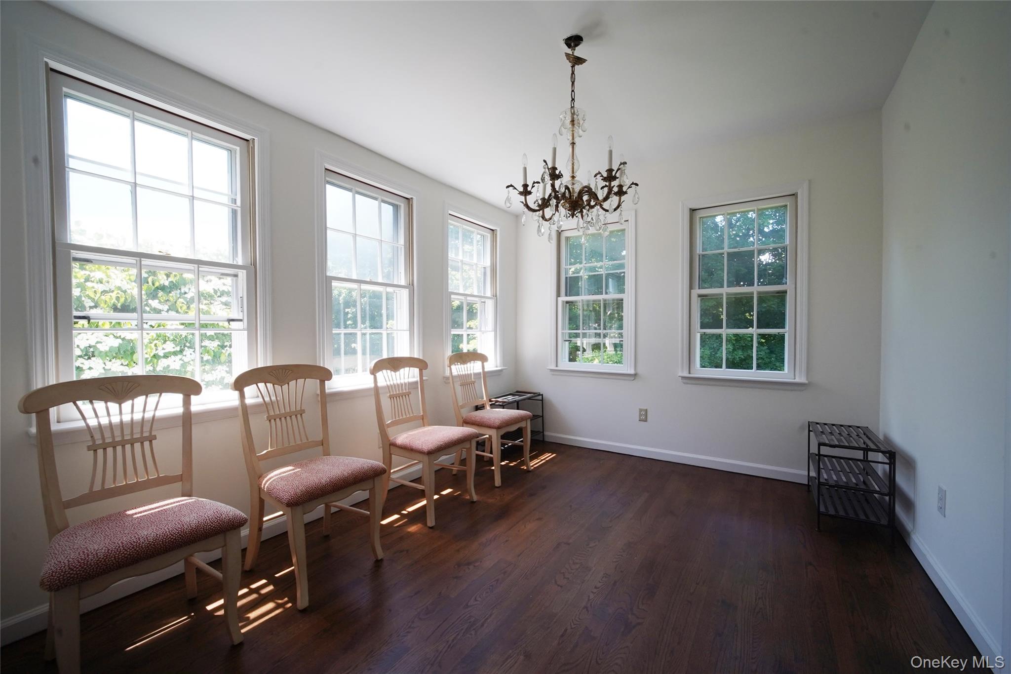 416 Ridgeway Property Photo 14