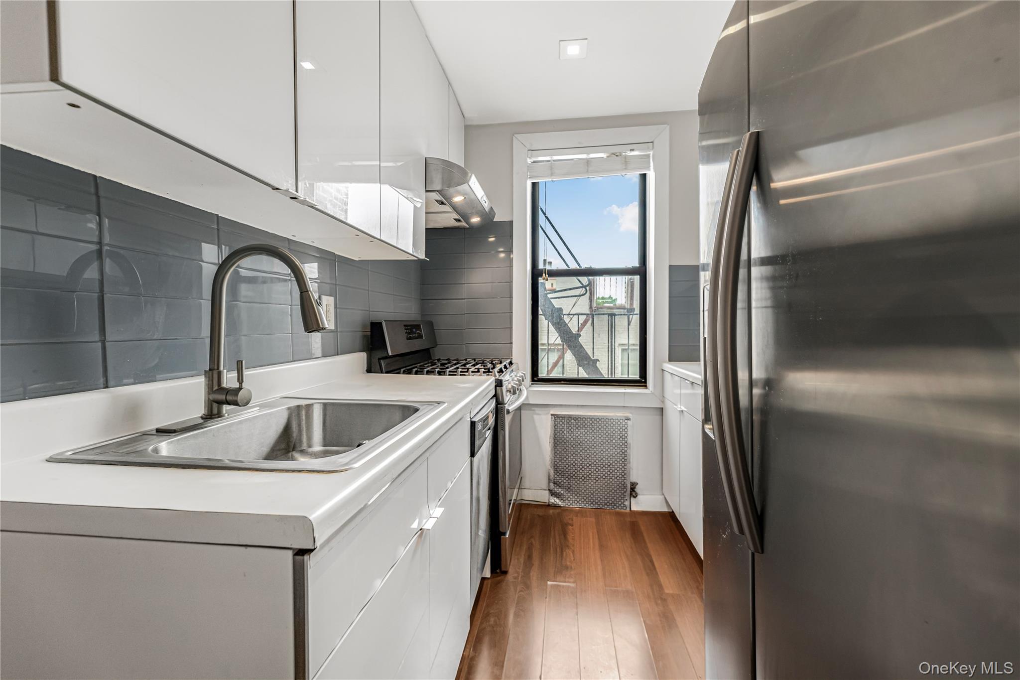 77 Bronx River Road 5h Property Photo 4