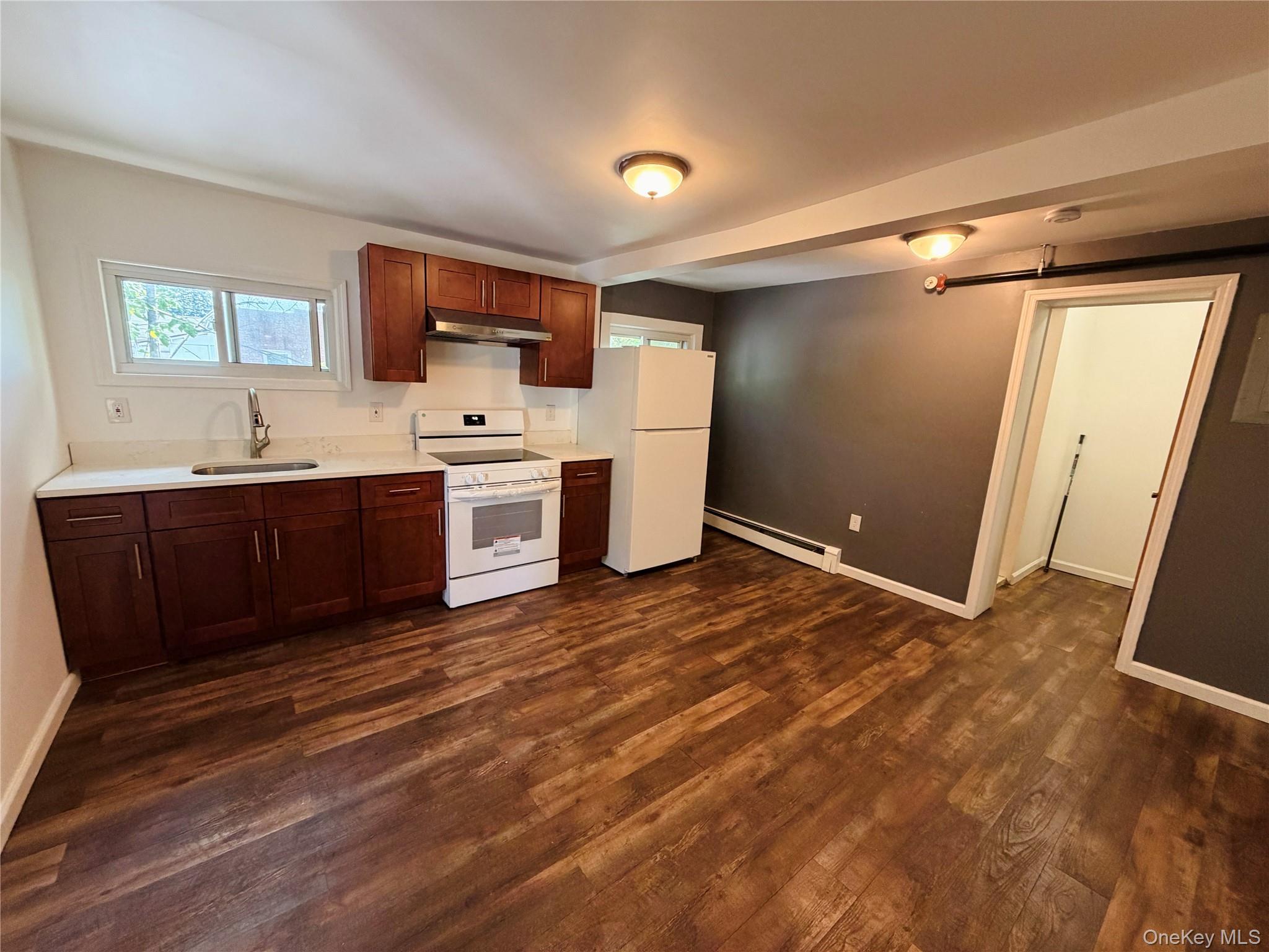 125 Wickham Avenue 3b Property Photo 2
