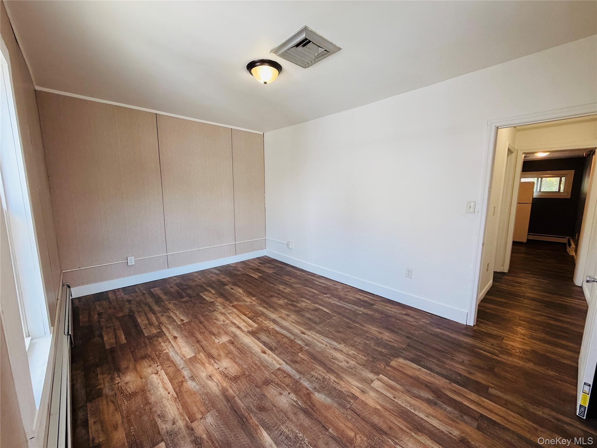 125 Wickham Avenue 3b Property Photo 3