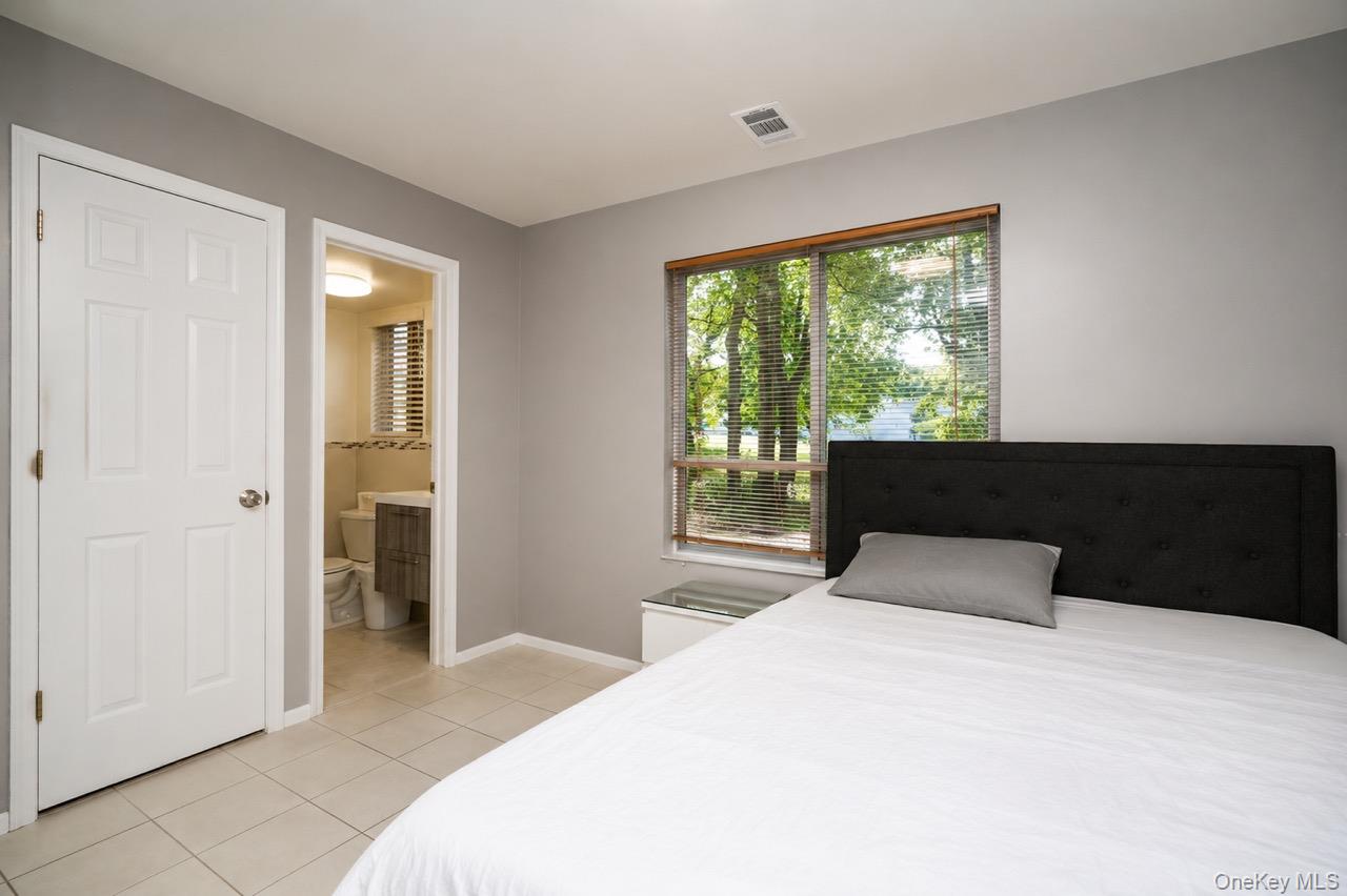 64 Amanda Court Property Photo 10