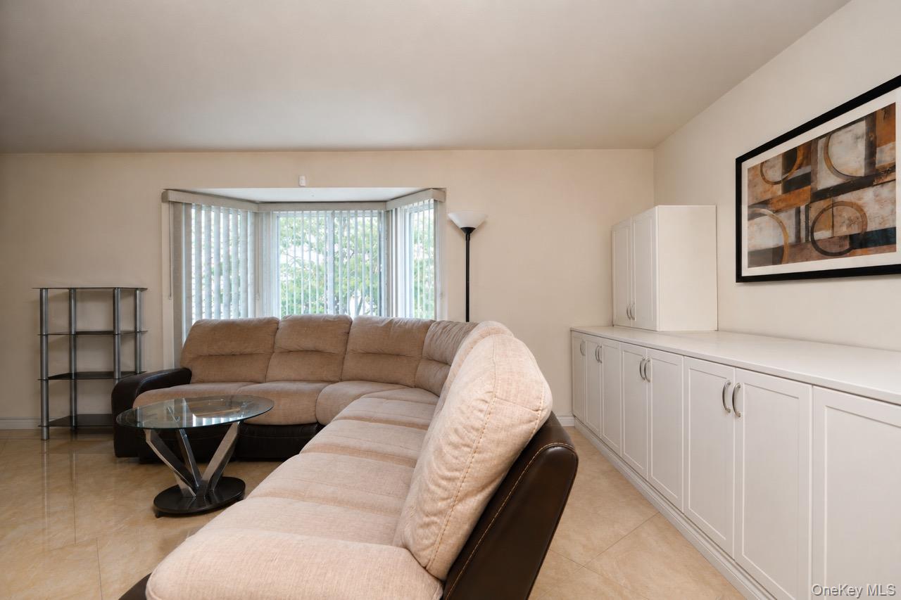 64 Amanda Court Property Photo 23