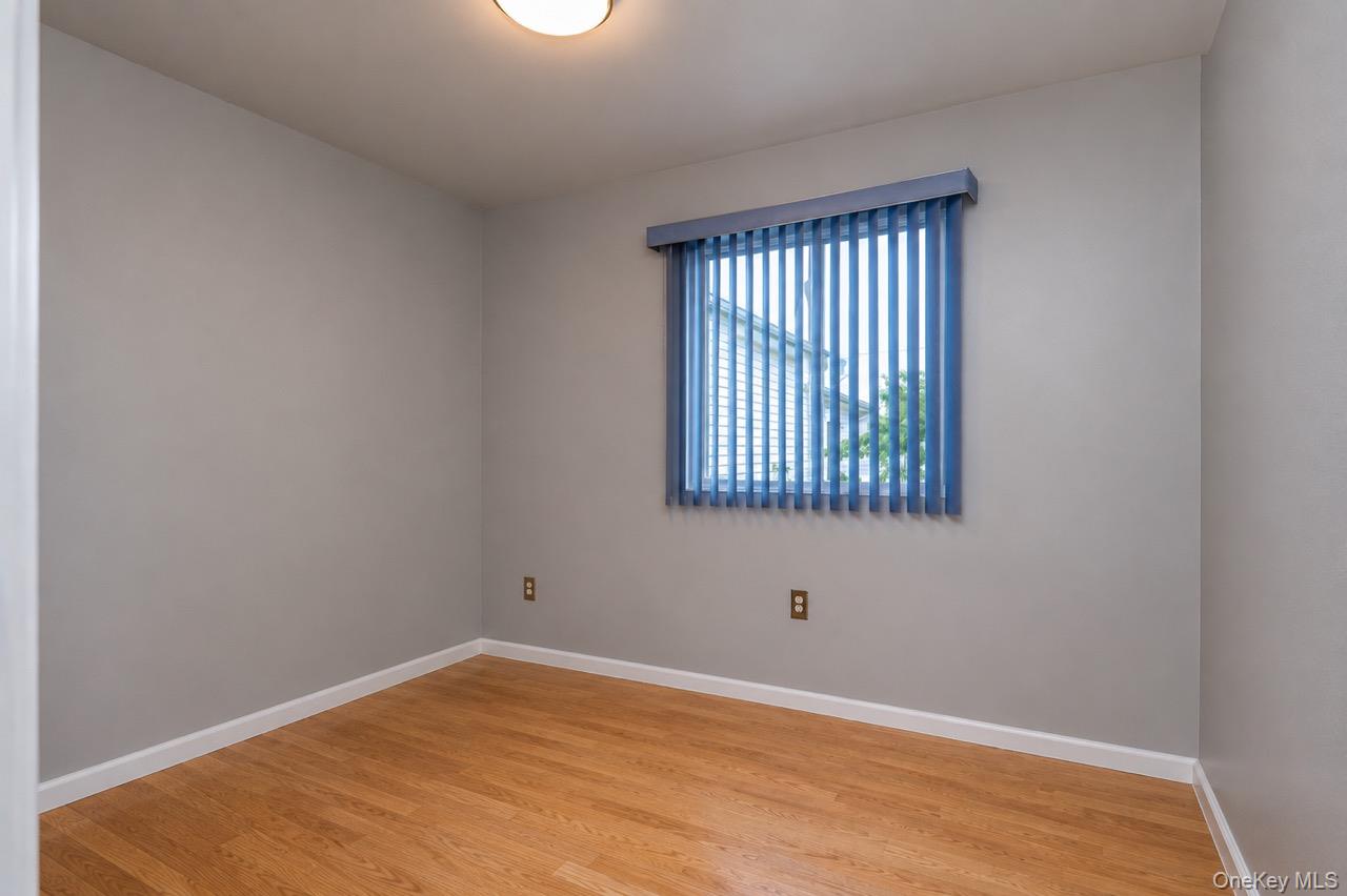 64 Amanda Court Property Photo 28