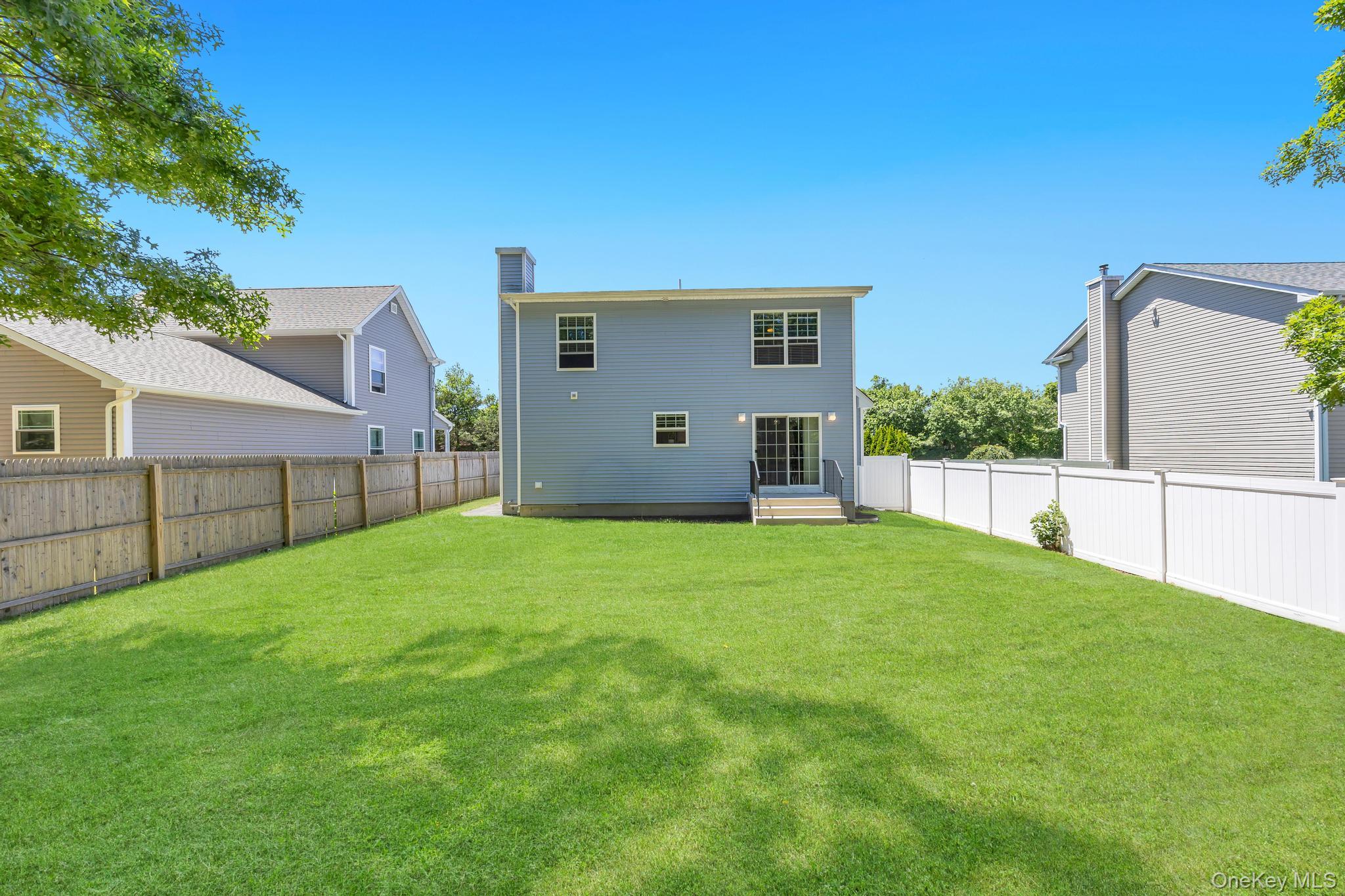 5 The Green B Property Photo 2
