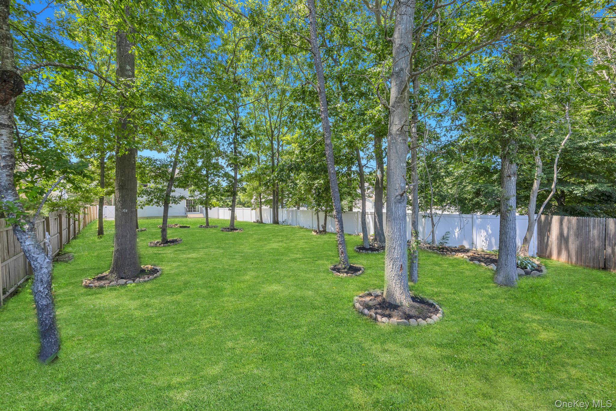 5 The Green B Property Photo 4
