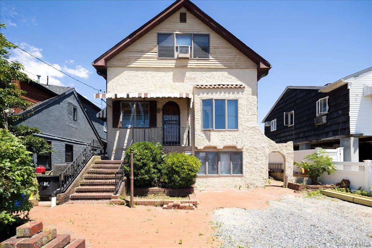 1036 California Place Property Photo 1