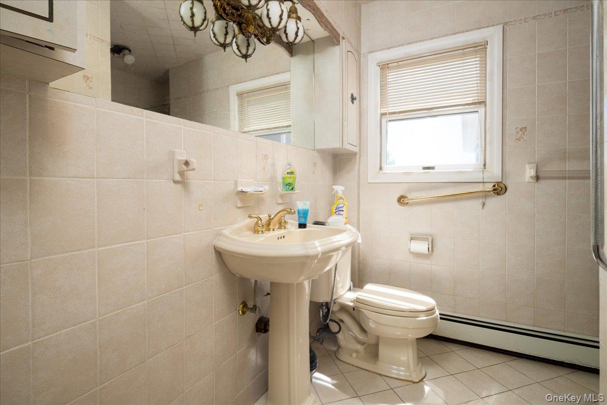1036 California Place Property Photo 4