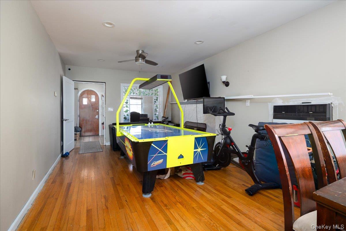 1036 California Place Property Photo 11
