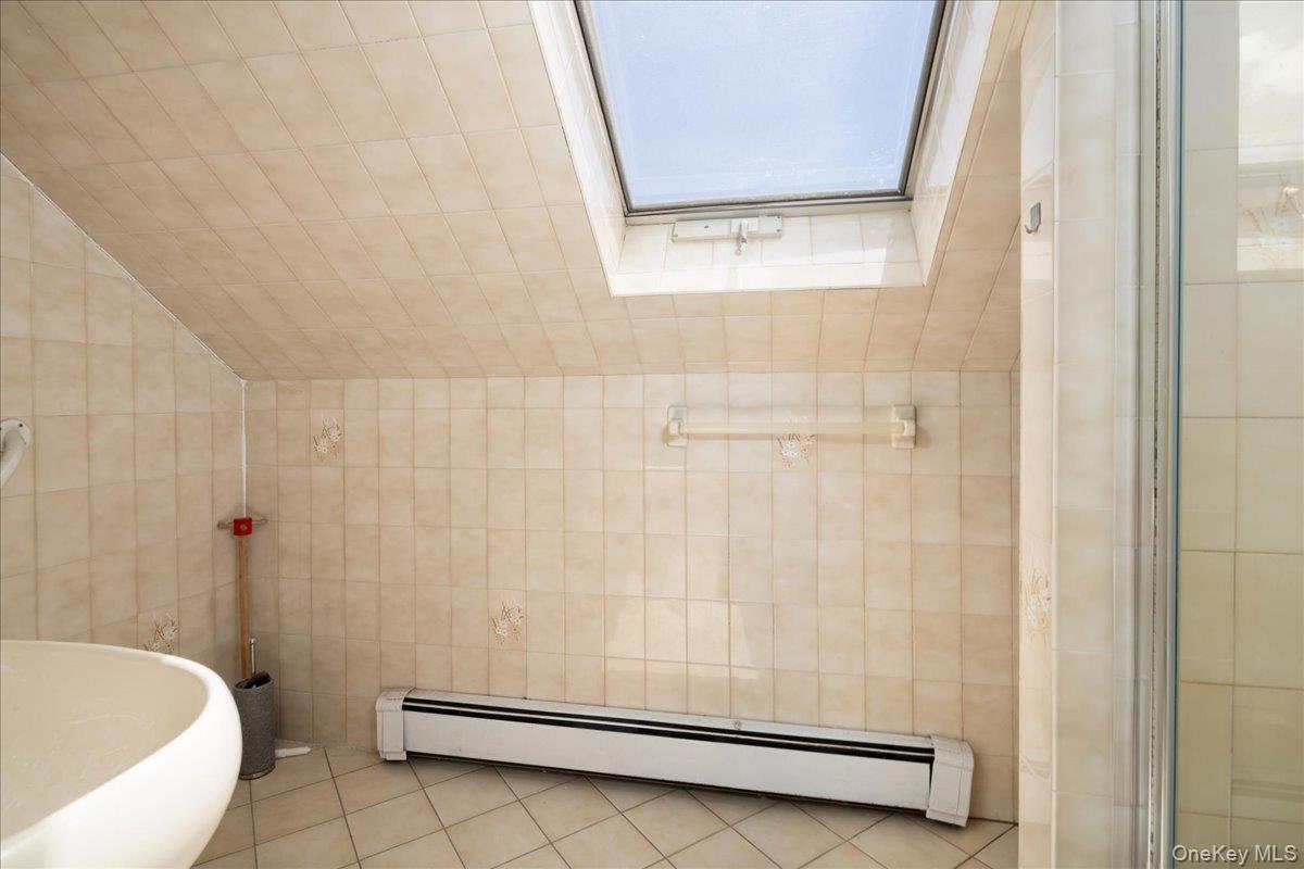 1036 California Place Property Photo 16