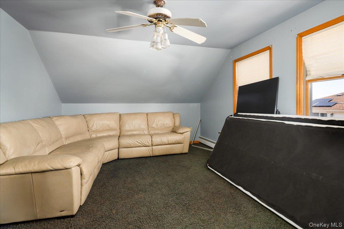 1036 California Place Property Photo 17