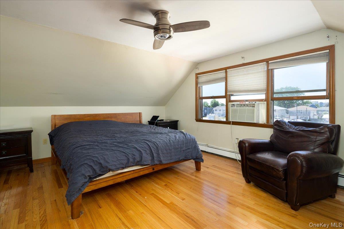 1036 California Place Property Photo 21