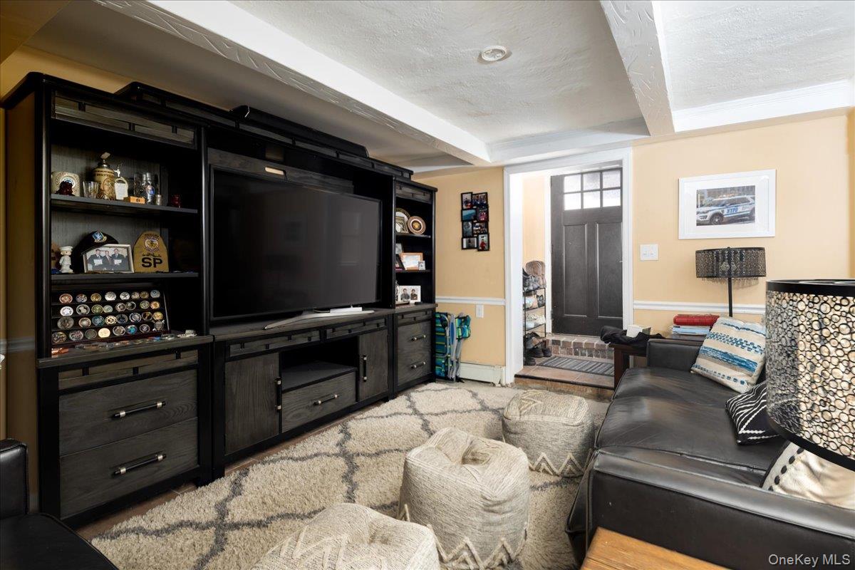 1036 California Place Property Photo 24