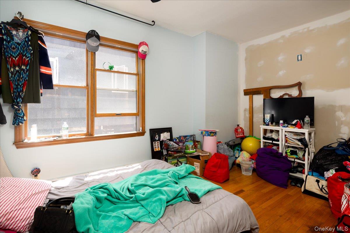 1036 California Place Property Photo 32