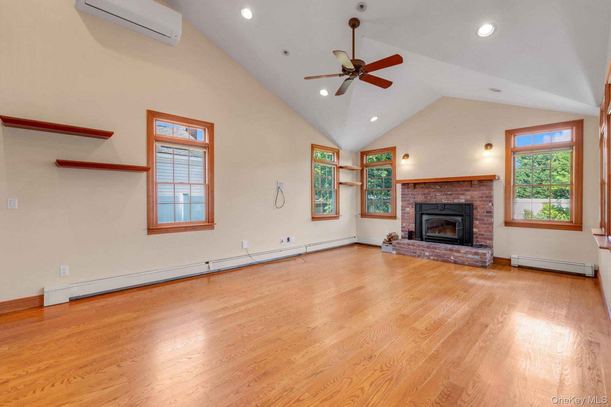 40 Frankel Road Property Photo 6