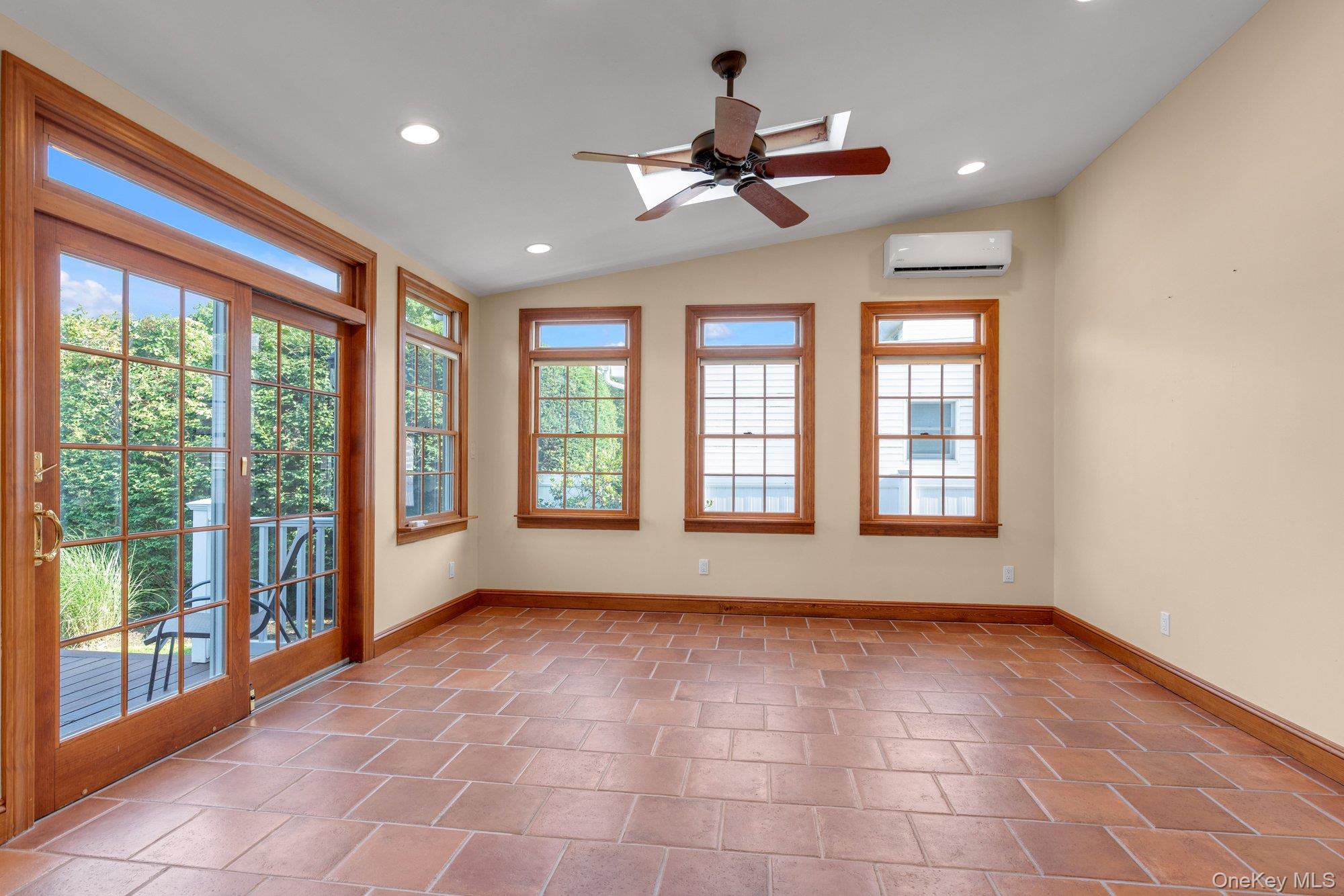40 Frankel Road Property Photo 11
