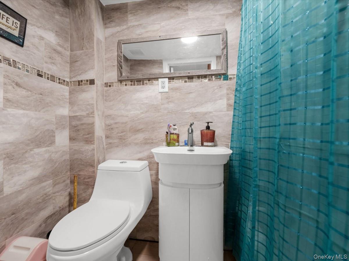 452 Lincoln Avenue Hse Property Photo 11