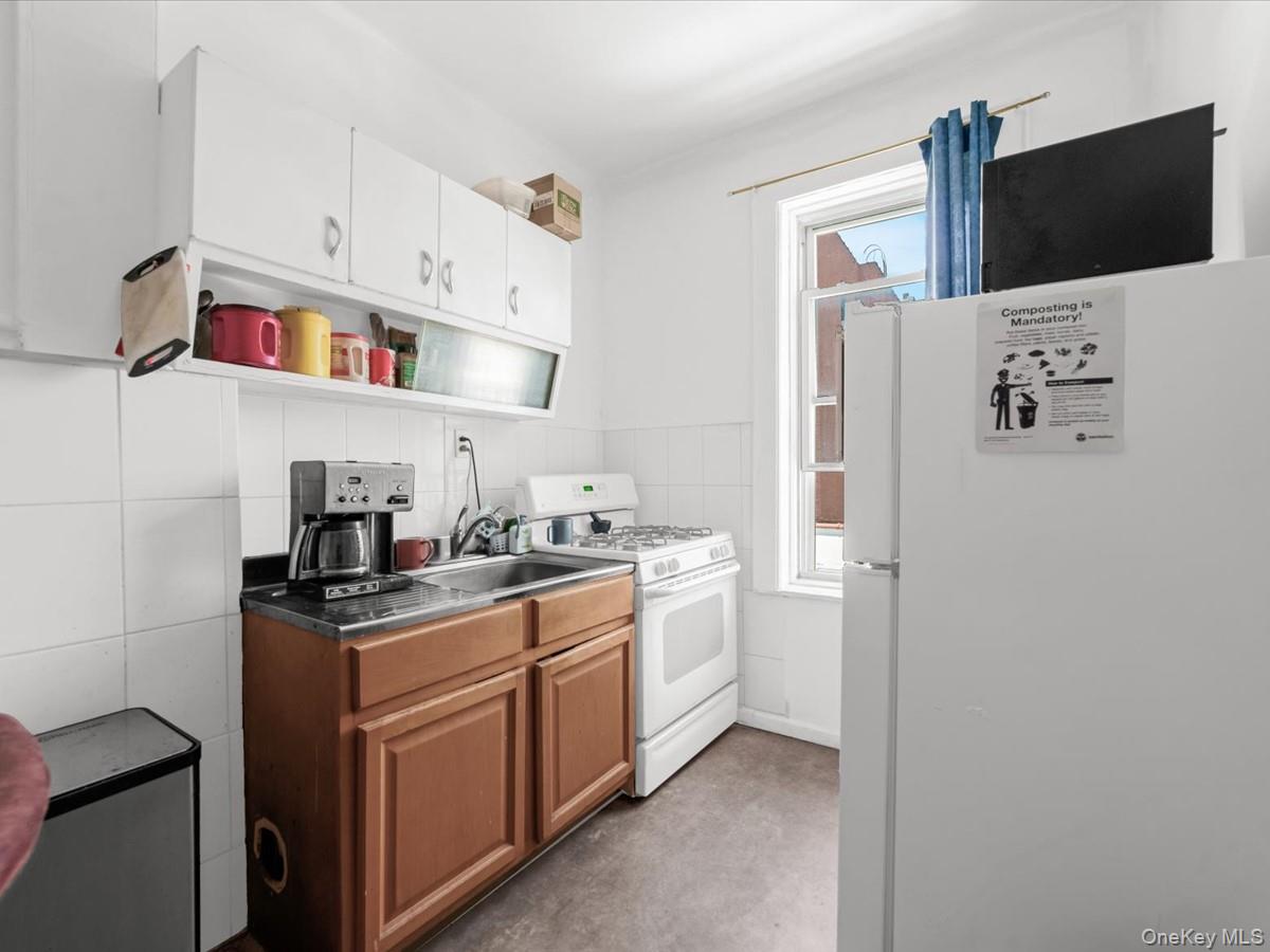 452 Lincoln Avenue Hse Property Photo 14