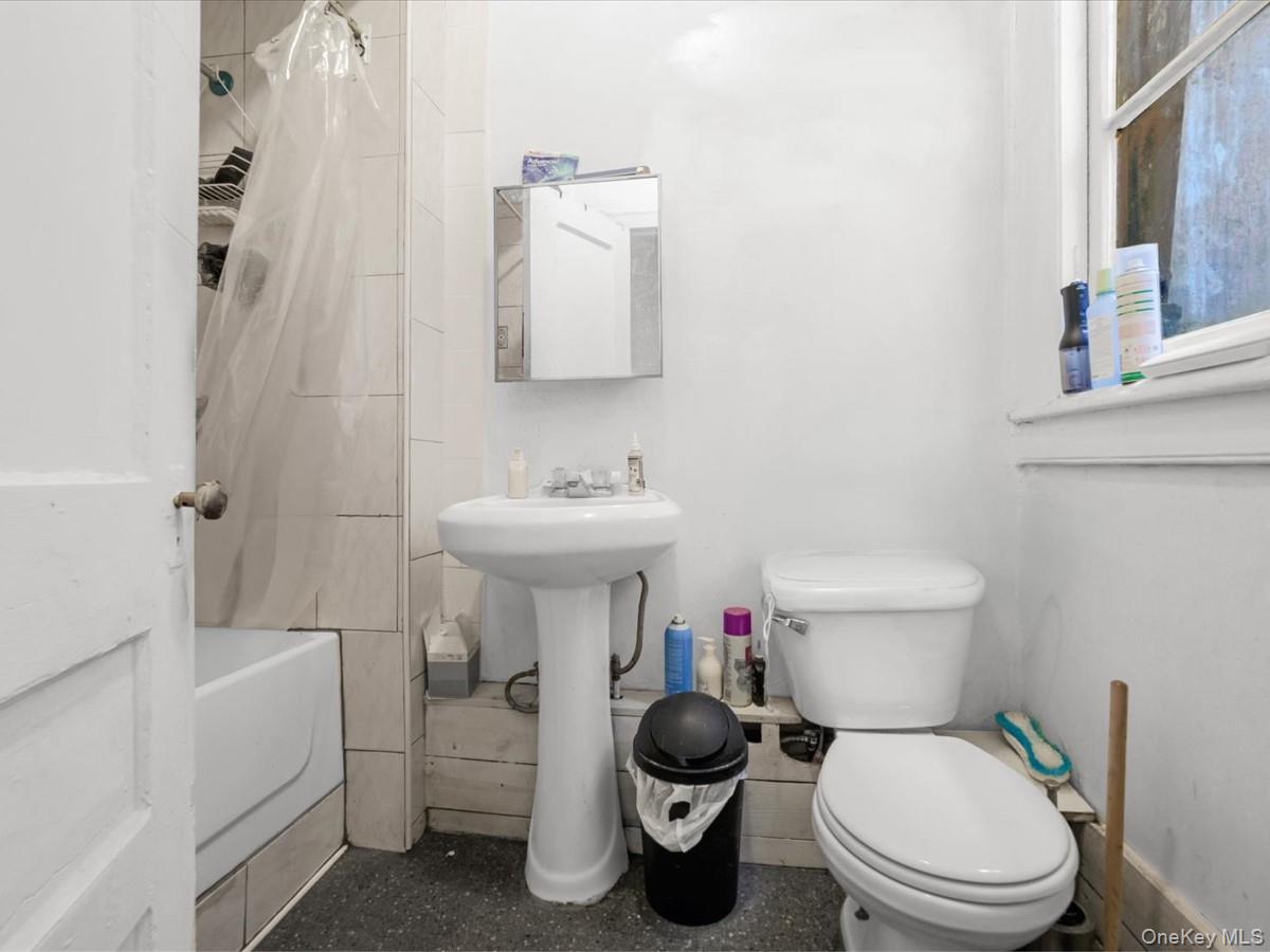 452 Lincoln Avenue Hse Property Photo 17