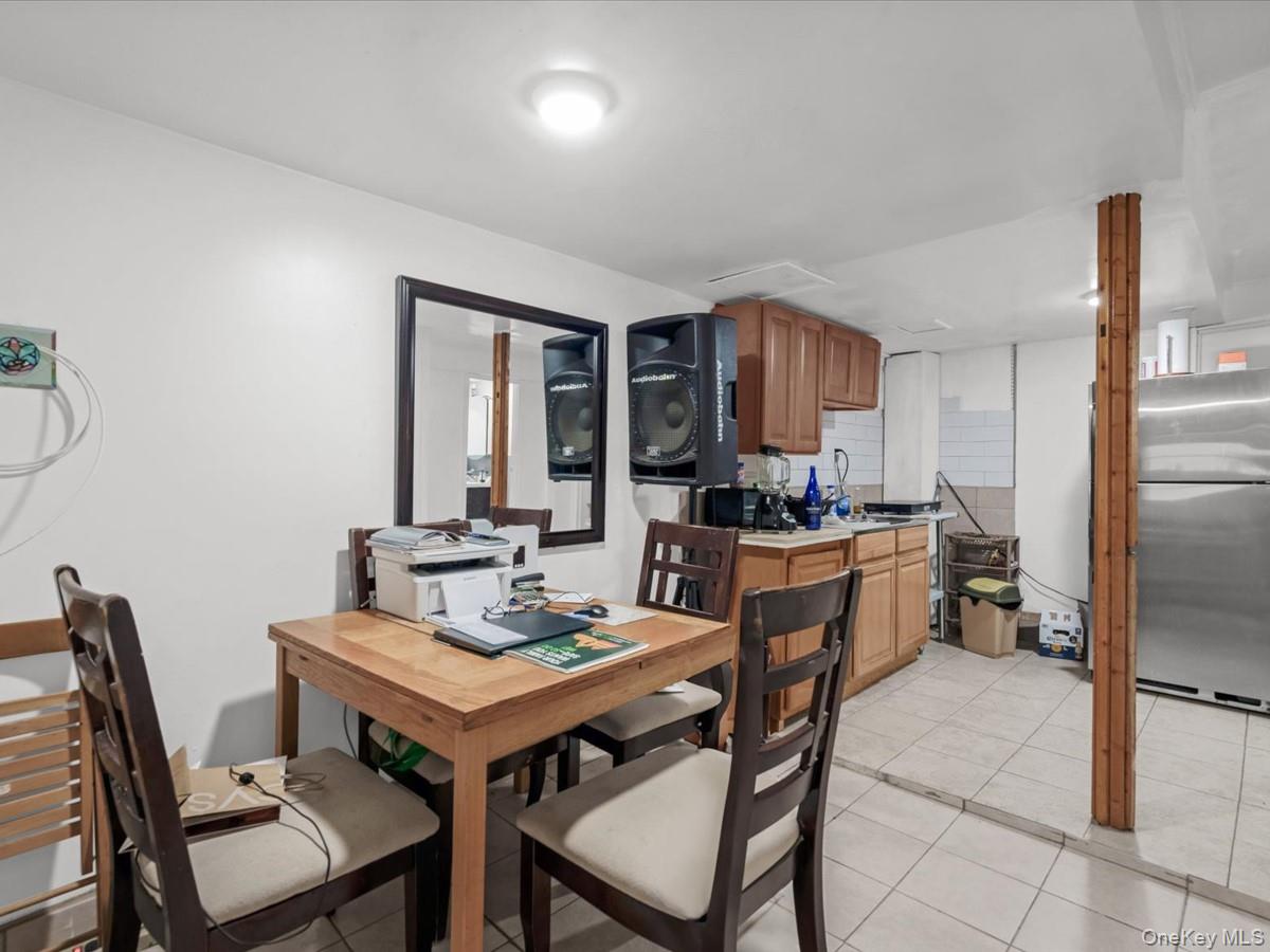 452 Lincoln Avenue Hse Property Photo 18
