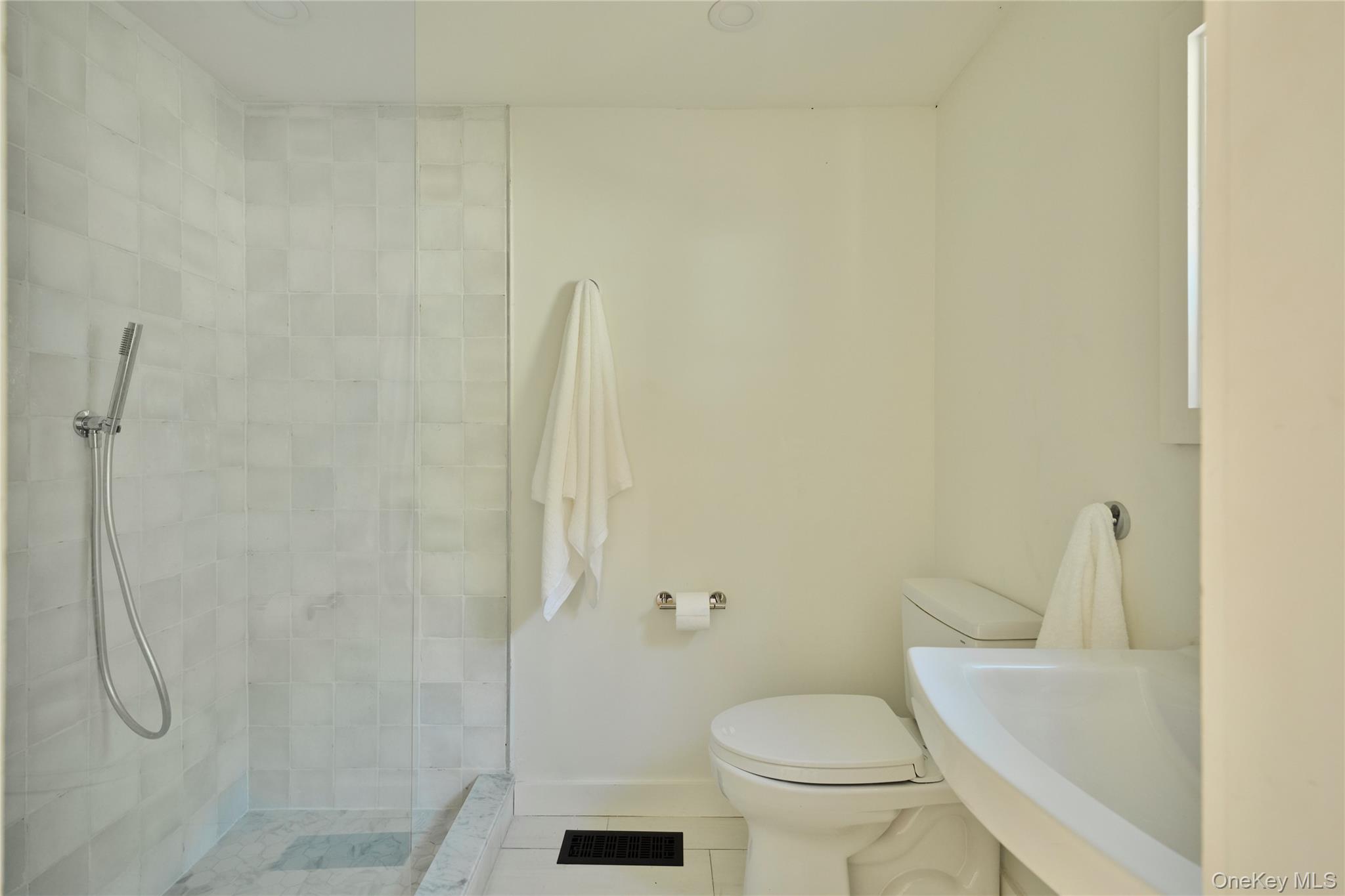433 County Road 116 Property Photo 14
