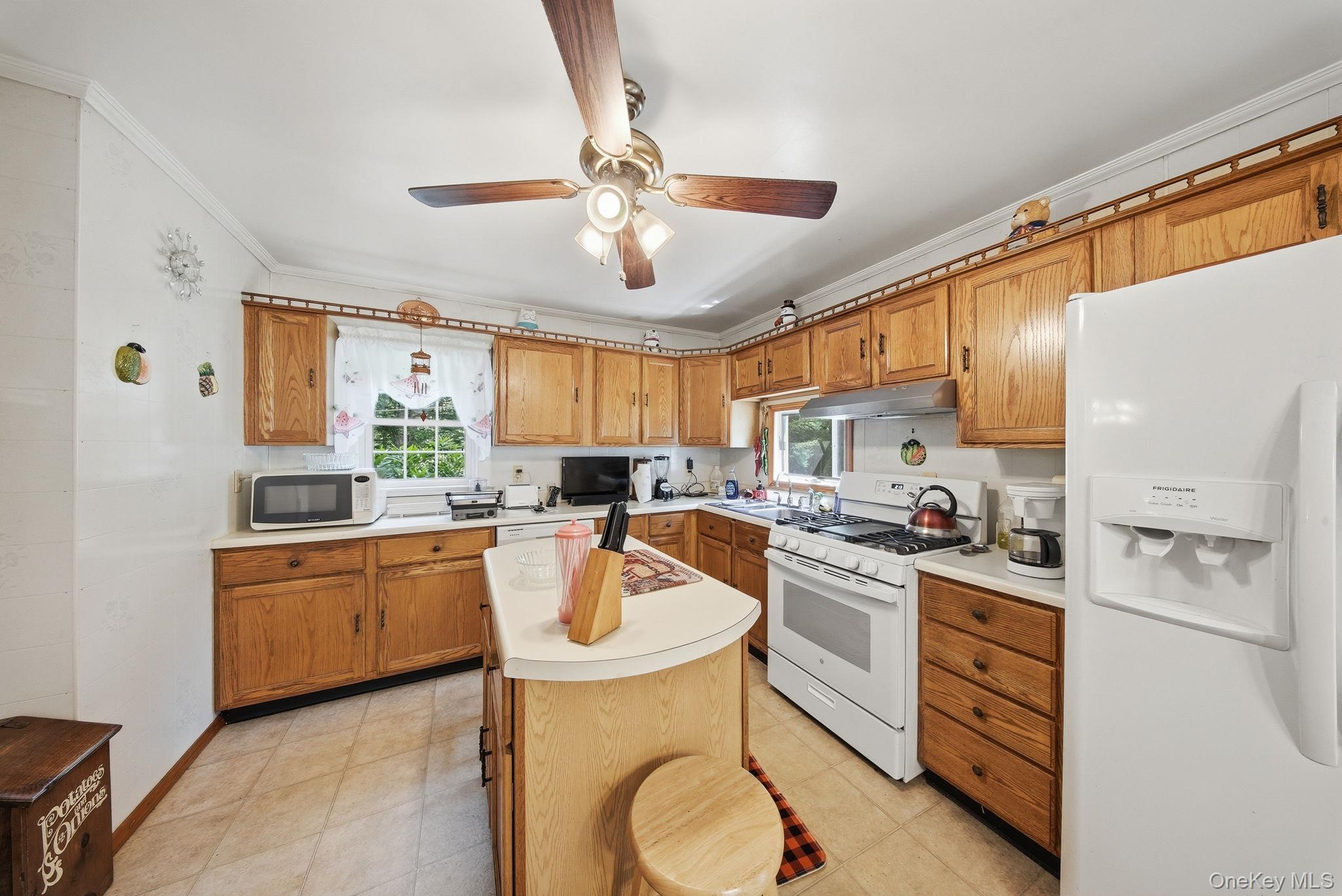 10 Hoffman Road Property Photo 22