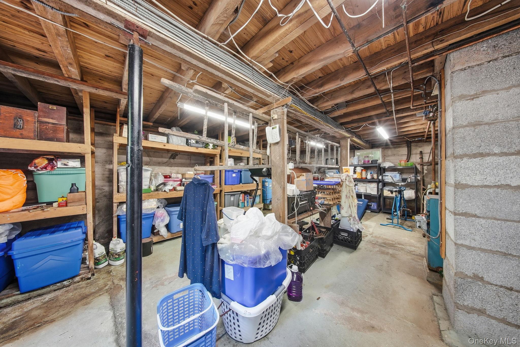 10 Hoffman Road Property Photo 28