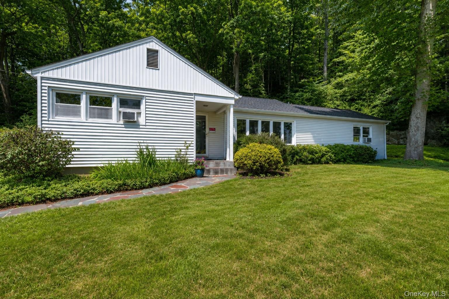 136 Pound Ridge Road Property Photo 1