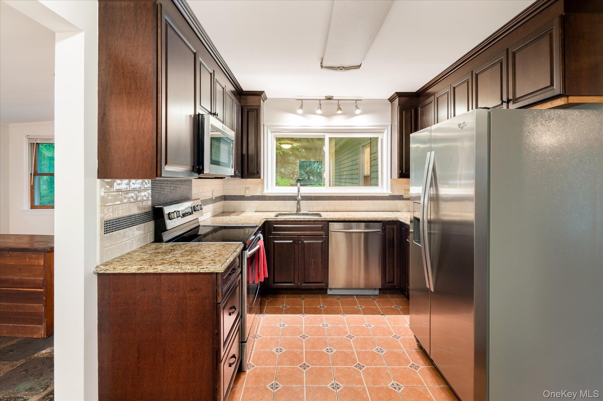 136 Pound Ridge Road Property Photo 5