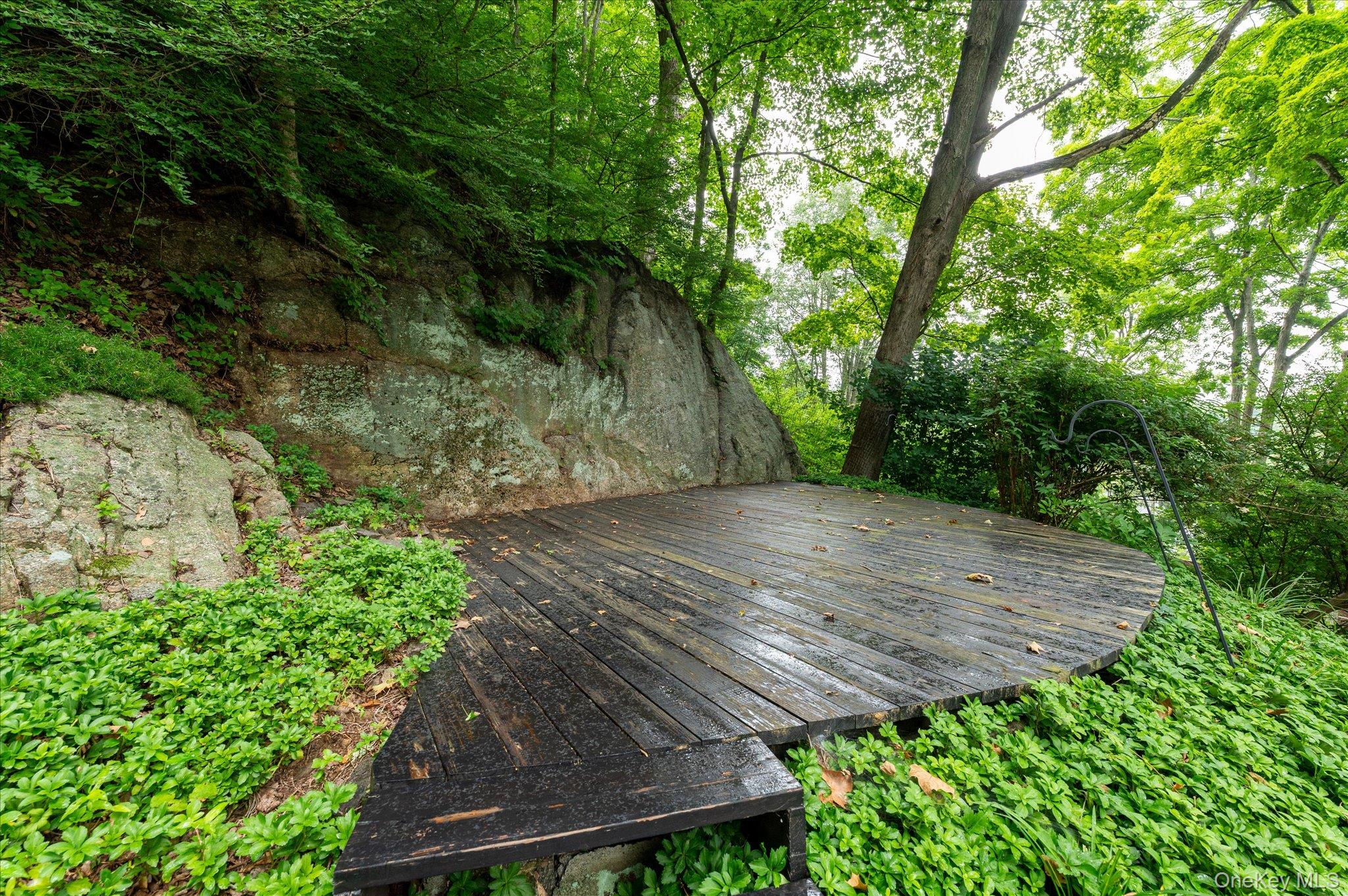 136 Pound Ridge Road Property Photo 28