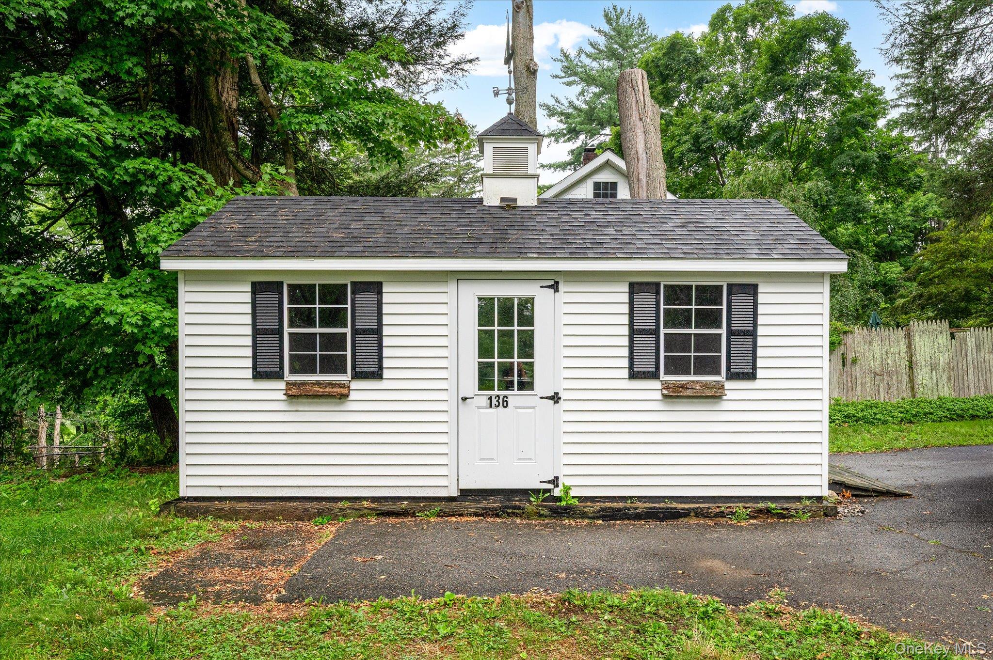 136 Pound Ridge Road Property Photo 30