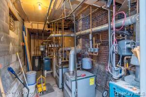 141 Ulster Avenue Property Photo 12