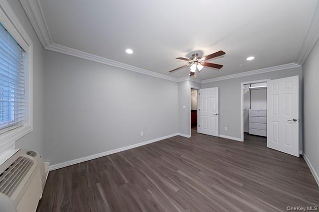 327 Brook Avenue 327-1a Property Photo 6