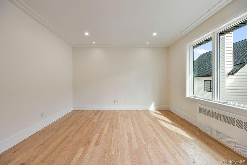 20 Singer Avenue 201 Property Photo 21