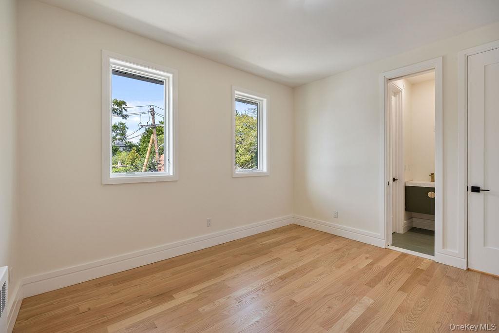 20 Singer Avenue 201 Property Photo 29
