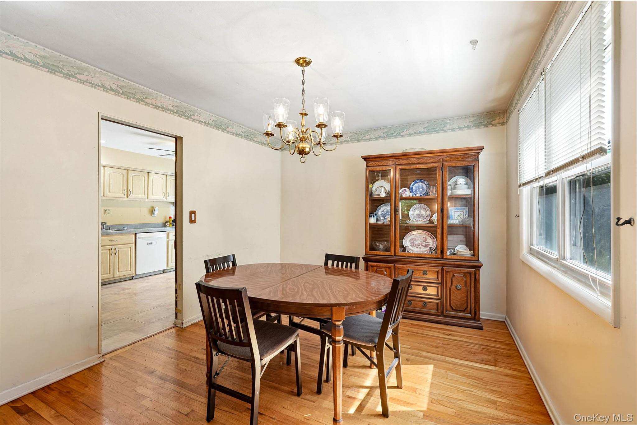 2 Cobblestone Road Property Photo 12