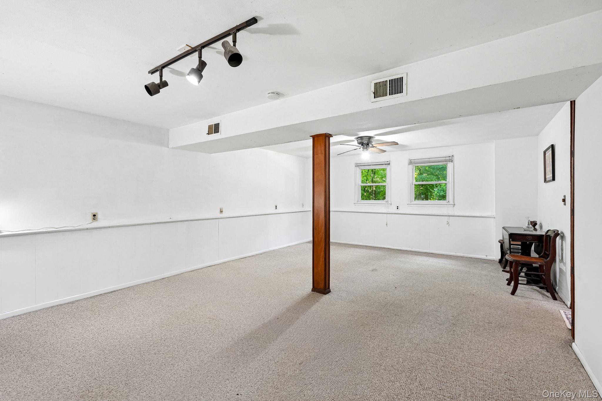 2 Cobblestone Road Property Photo 28