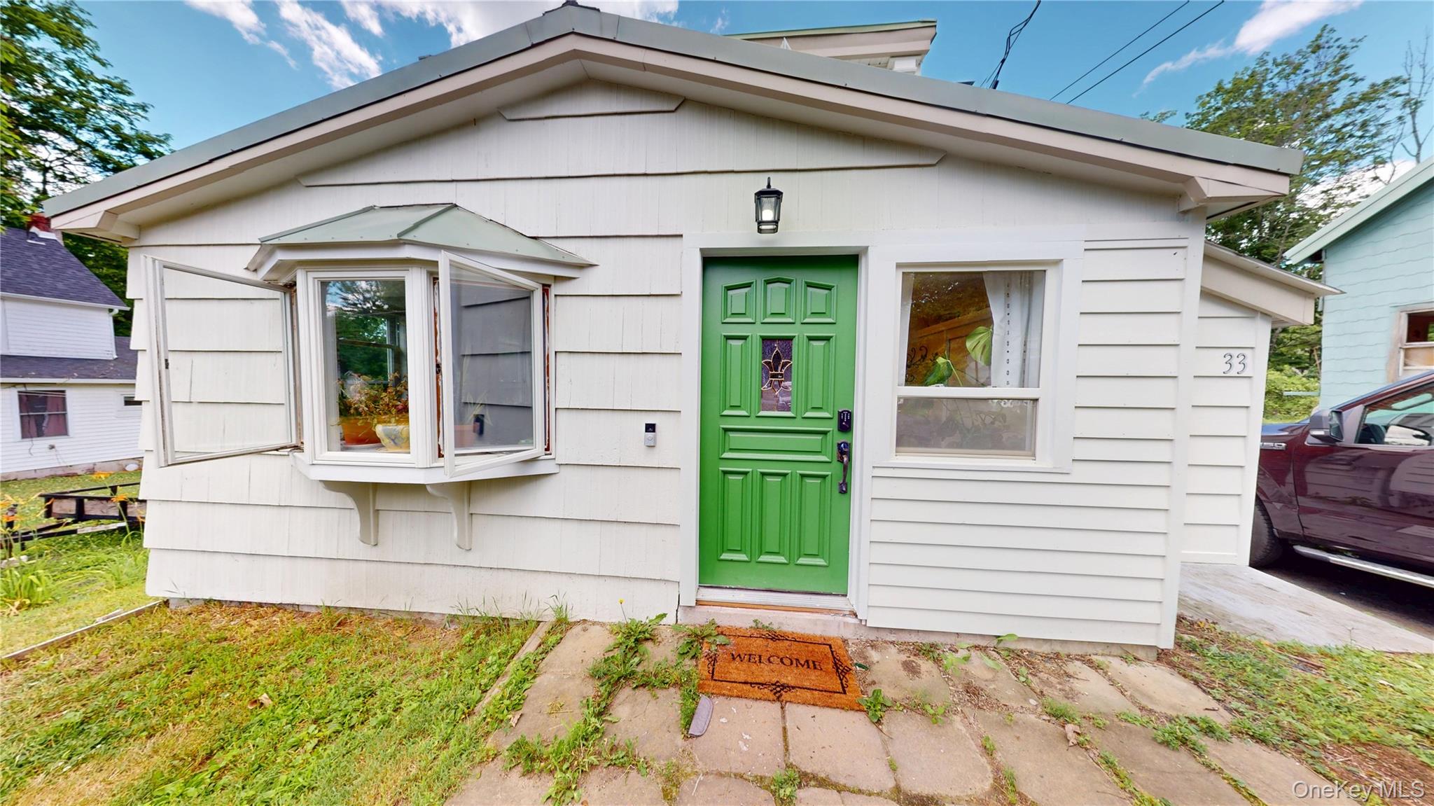 33 Academy Avenue Property Photo 1